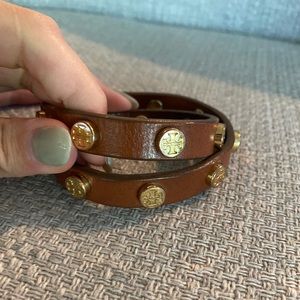 Tory Burch Leather Wrap bracelet